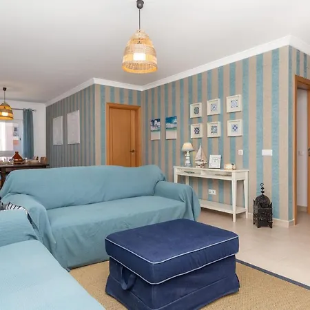 Blue House - Stunning And Prime Location - Montechoro, Albufeira