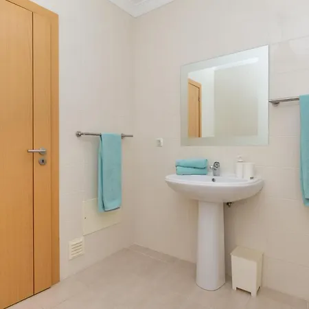 Blue House - Stunning And Prime Location - Montechoro, Lägenhet