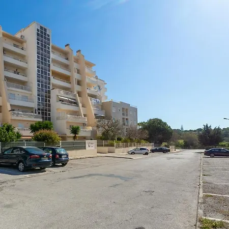 Blue House - Stunning And Prime Location - Montechoro, * Albufeira